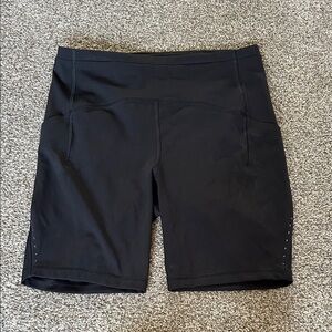 Lululemon Black Biker Women's Shorts with side pockets and back zipper size 10